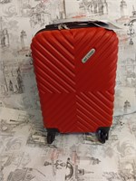 Чемодан пластиковый красный Dehli Lcase размер S 2565